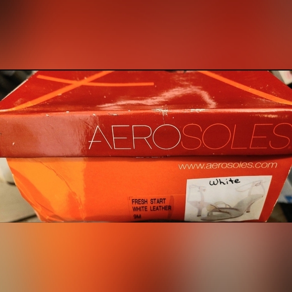 Aerosoles "Fresh Start" White Leather (Rhinestone Encrusted) Ankle Strap Sandals - Picture 3 of 11